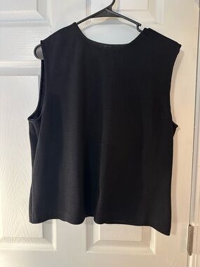 St. John Black Sleeveless Knit Tank